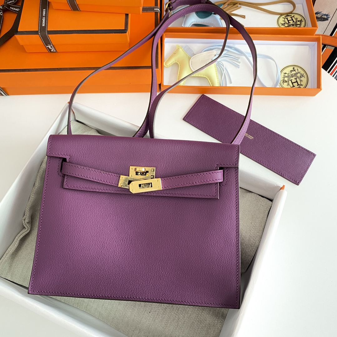 Hermes Kelly Danse Evercolor Bag In Purple Color